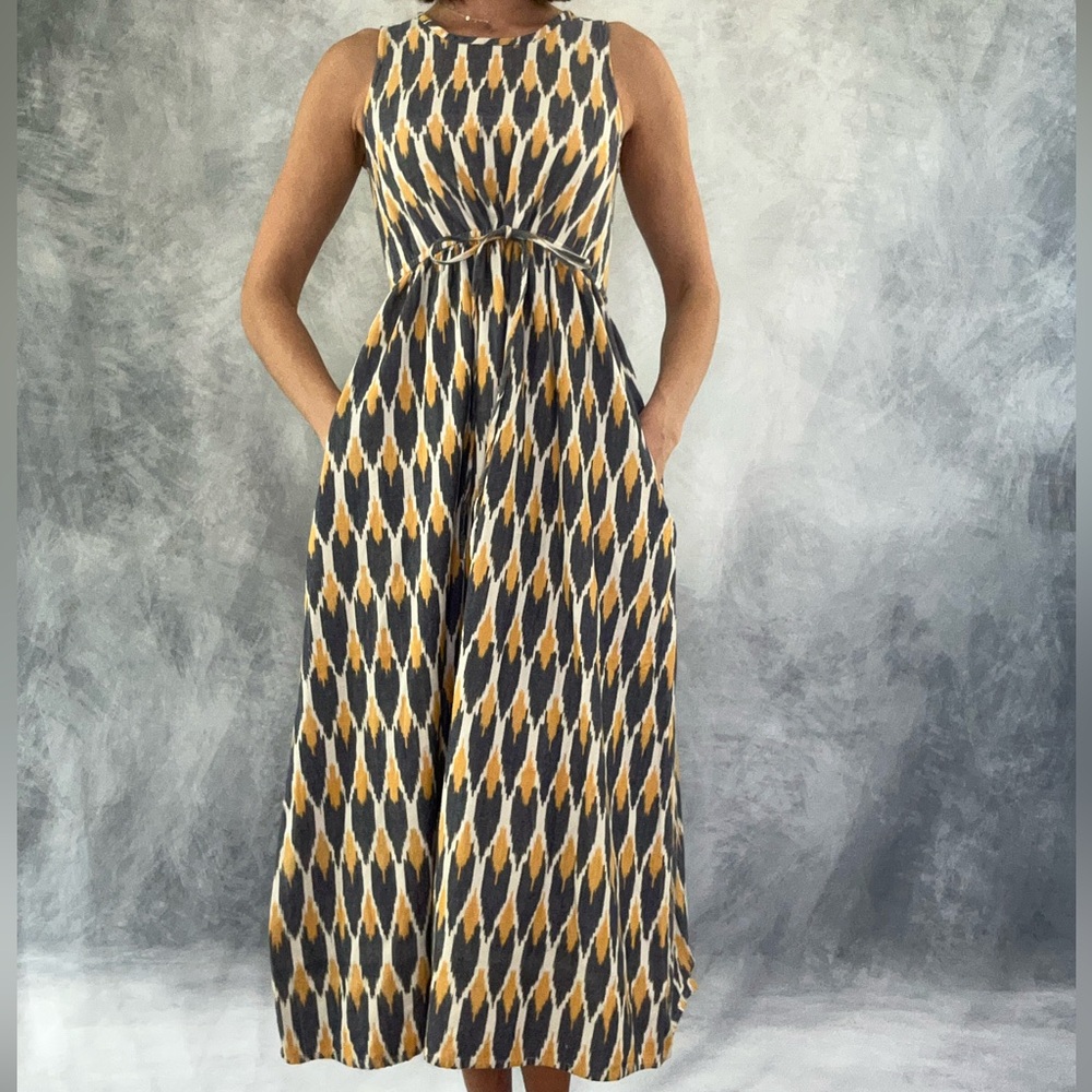 Sleeveless Geometric Pattern MIDI Dress